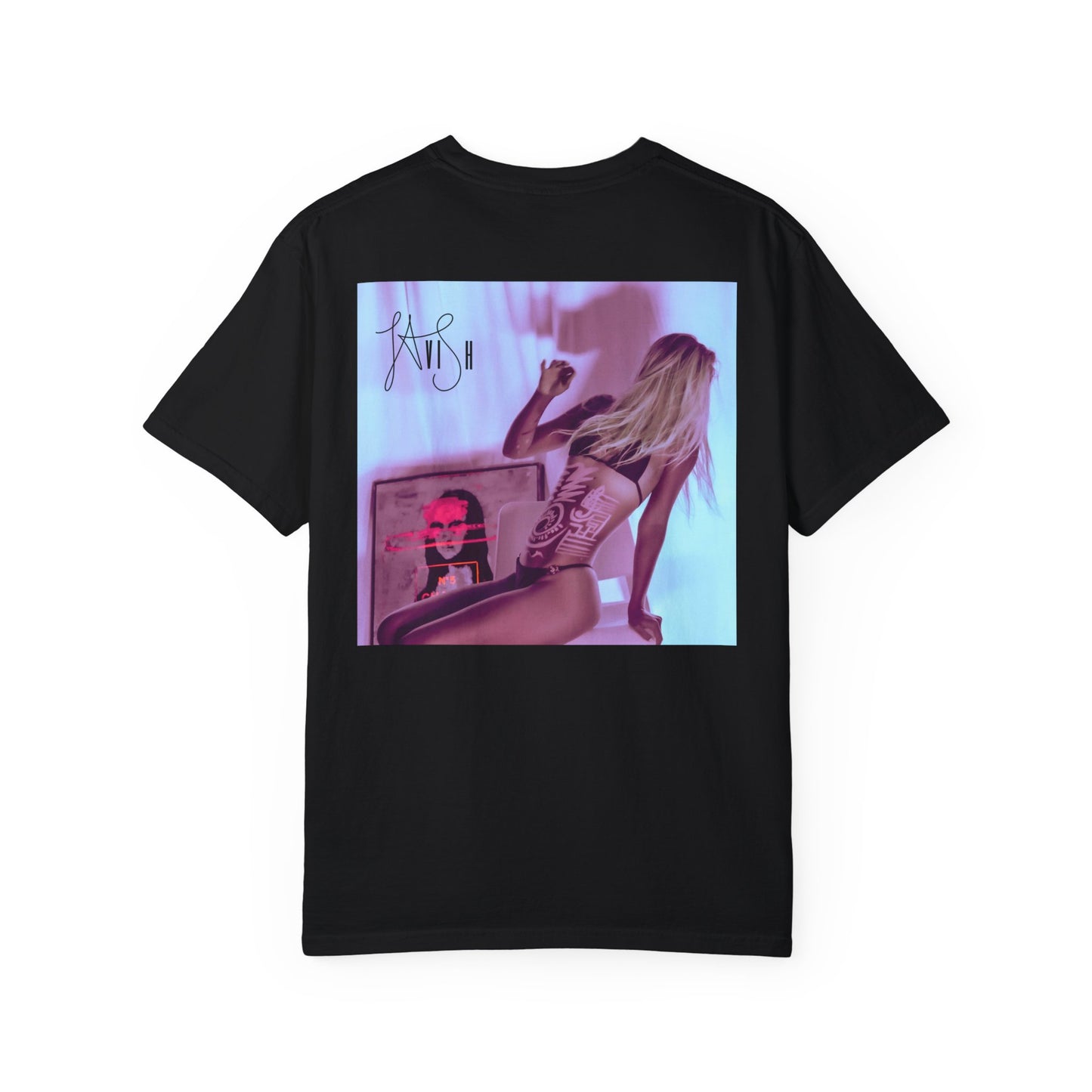 Drawing Music with Lavish by LauLau T-shirt